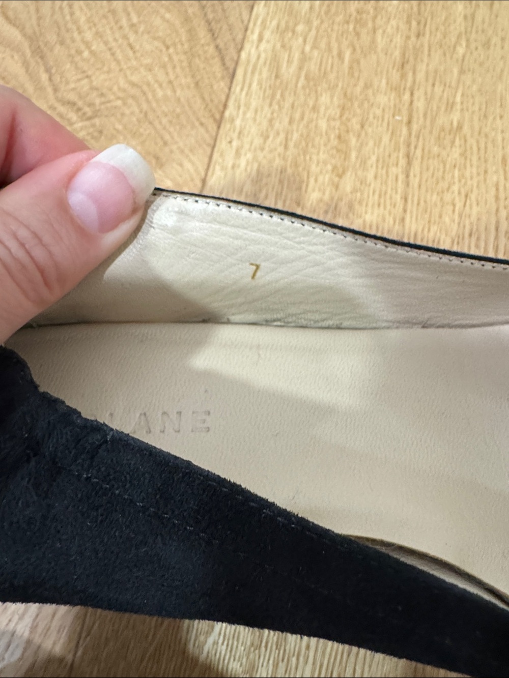 Everlane The Day Heel in black suede Sz 7. - Picture 9 of 11